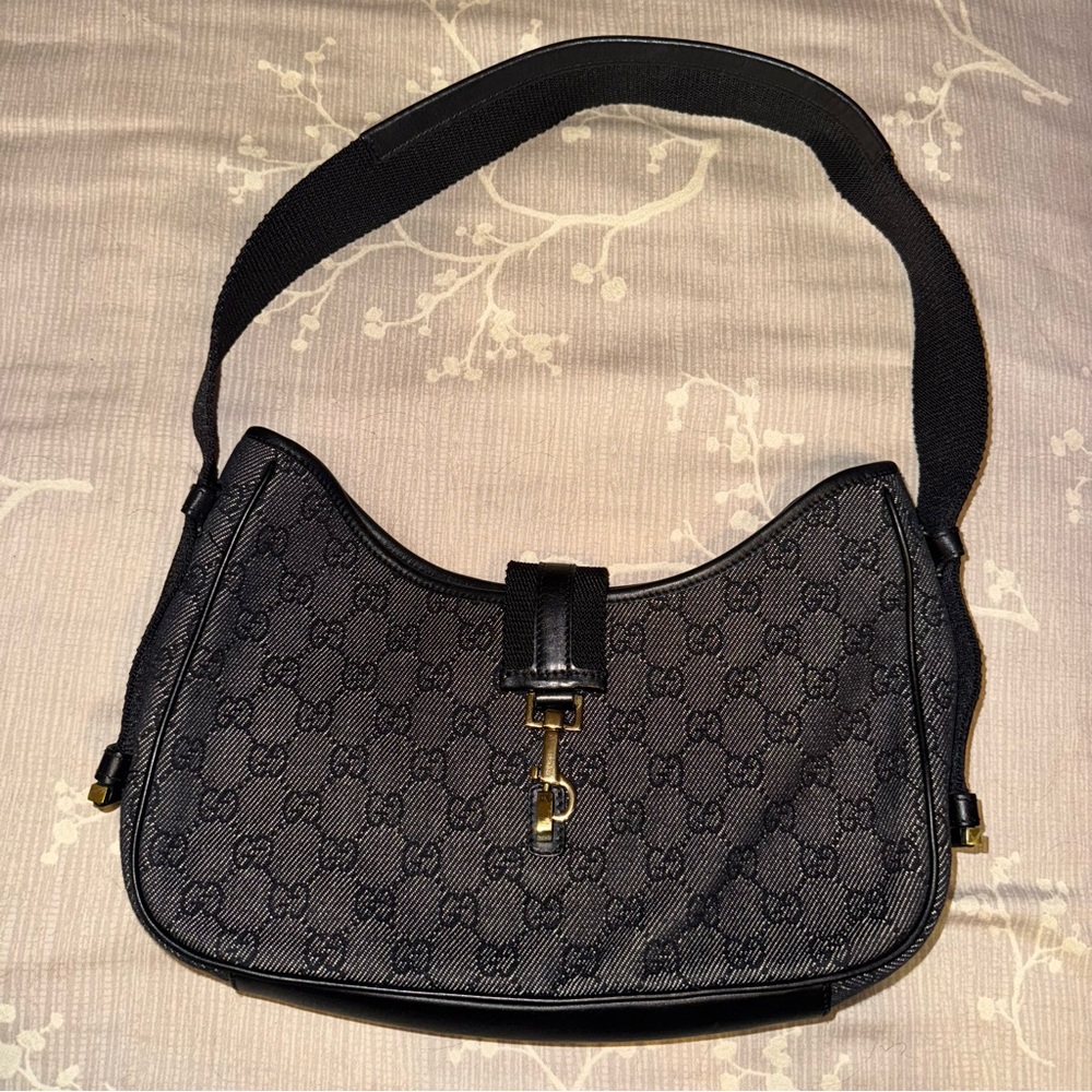 Gucci Black Shoulder Bag with Iconic Monogram and Leather Trim